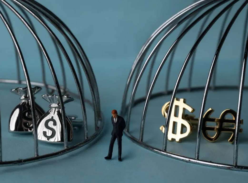 Insurance Sector: Core Assets and Potential Liabilities